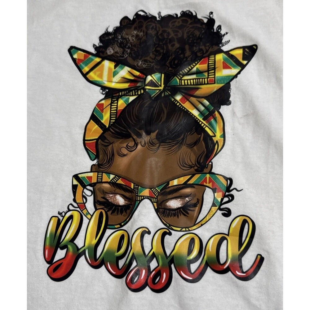 Gildan African American Blessed T-Shirt Women M White Graphics Top Cotton